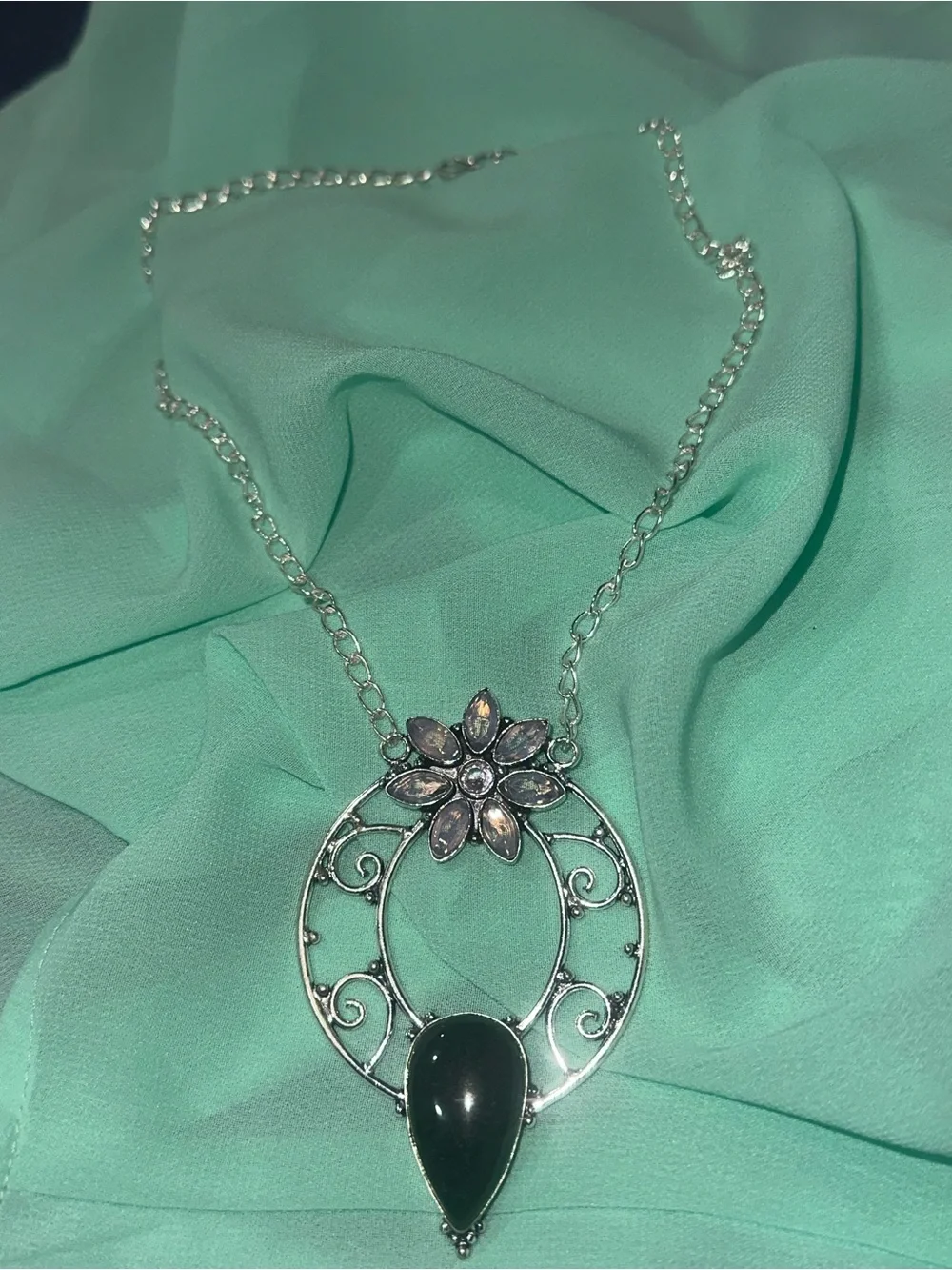 Silver Floral Teardrop Pendant Necklace with Black Stone